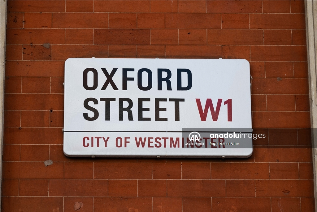 Londra'nın ünlü caddesi Oxford Street yayalaştırılacak