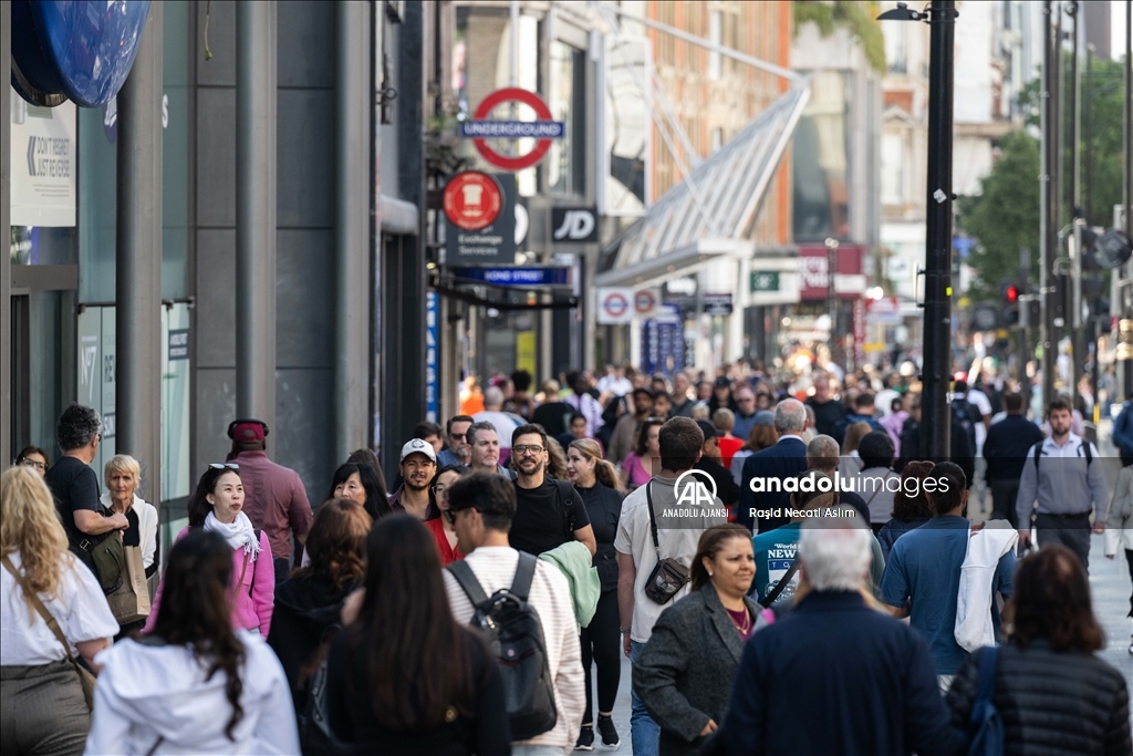 Londra'nın ünlü caddesi Oxford Street yayalaştırılacak