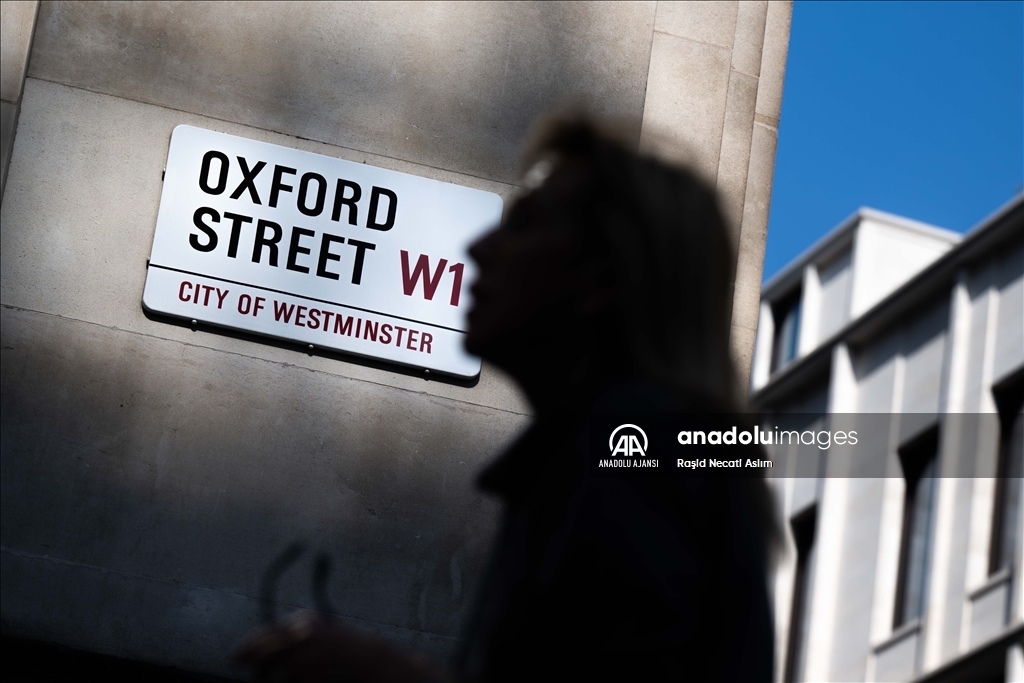 Londra'nın ünlü caddesi Oxford Street yayalaştırılacak