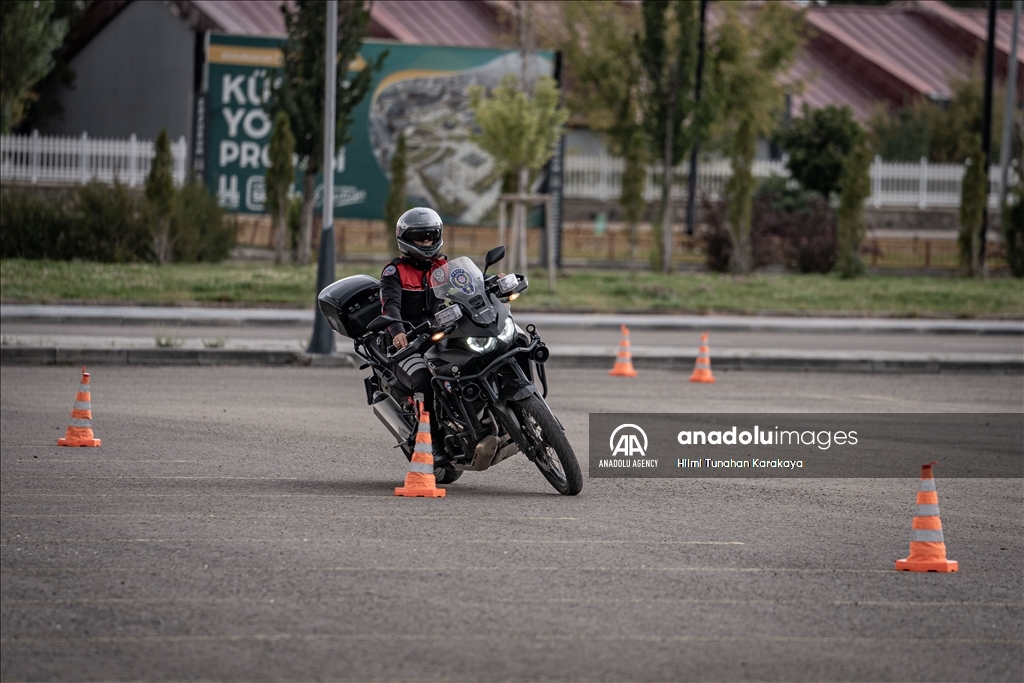Мотополиция Турции проходит тренинг по быстрому реагированию на инциденты