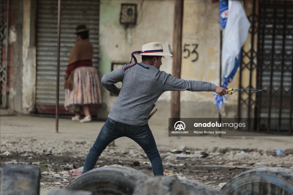 Bolivya'da Evo Morales ve Luis Arce destekçileri arasında çatışma çıktı