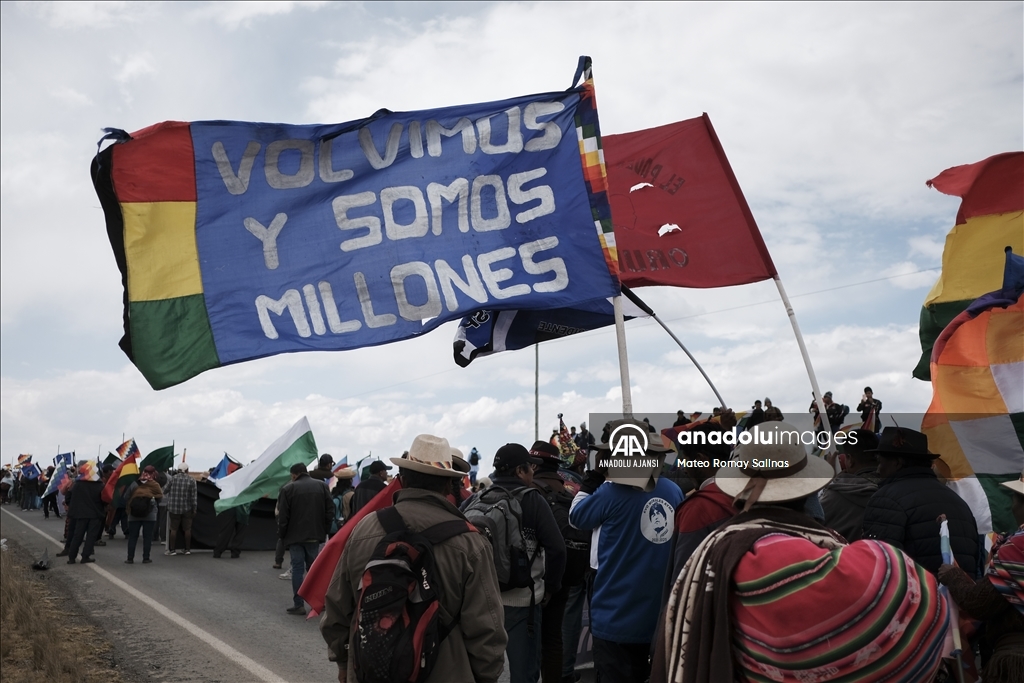 Bolivya'da Evo Morales ve destekçilerinin barış yürüyüşü altıncı gününde devam ediyor