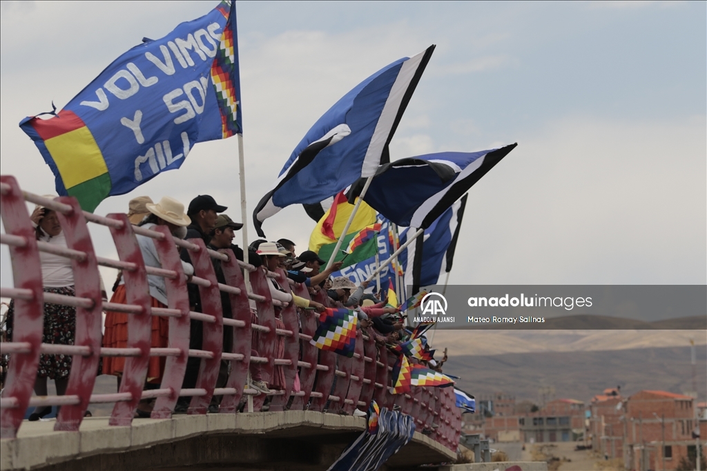 Bolivya'da Evo Morales ve destekçilerinin barış yürüyüşü altıncı gününde devam ediyor