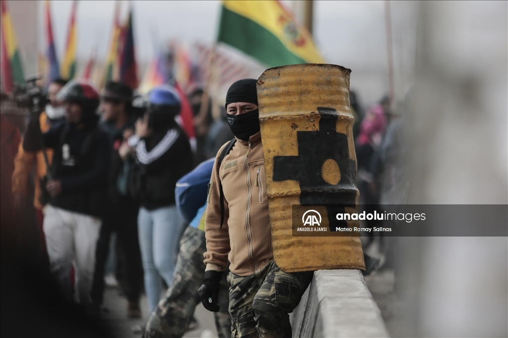 Bolivya'da Evo Morales ve Luis Arce destekçileri arasında çatışma çıktı