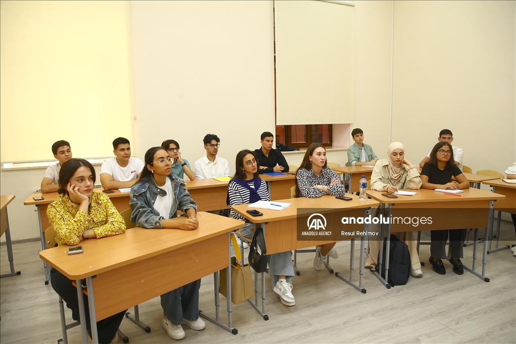 В Турецко-Азербайджанском университете прошли первые занятия