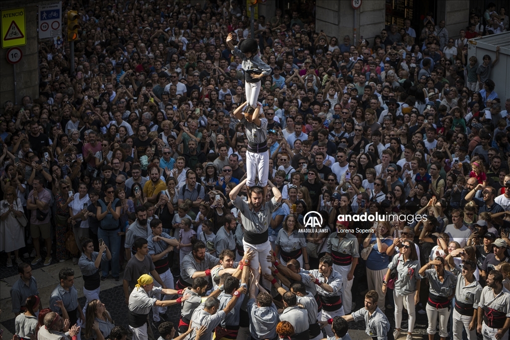 İspanya'da geleneksel 'İnsan Kulesi Festivali' kapanış etkinliği: Diada Castellera