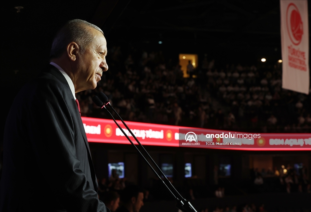 Cumhurbaşkanı Erdoğan, Basketbol Gelişim Merkezi'nin açılışını yaptı