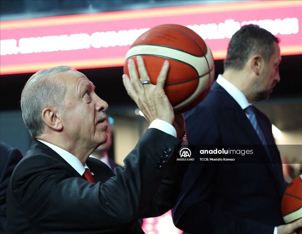 Cumhurbaşkanı Erdoğan, Basketbol Gelişim Merkezi'nin açılışını yaptı