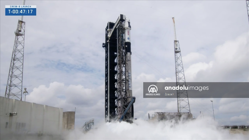 SpaceX'in Crew-9 misyonunun uzay yolculuğu başladı