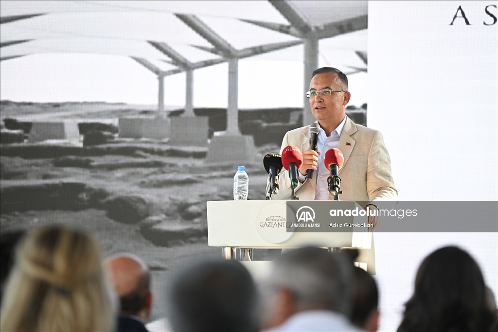 Karkamış Arkeoparkı'ndaki Geç Hitit Saray alanında yapılan koruyucu çatı tamamlandı