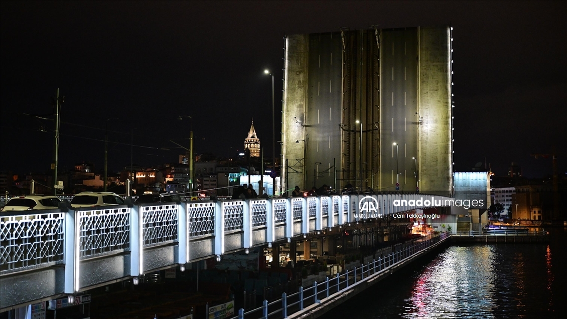 Galata ve Atatürk köprüsünde bakım çalışması yapıldı