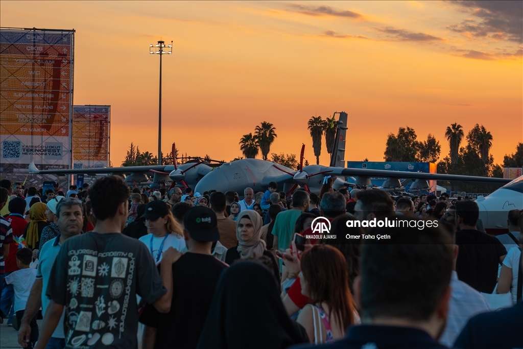 TEKNOFEST 2024, Adana Havalimanı'nda ziyaretçilere kapılarını açtı