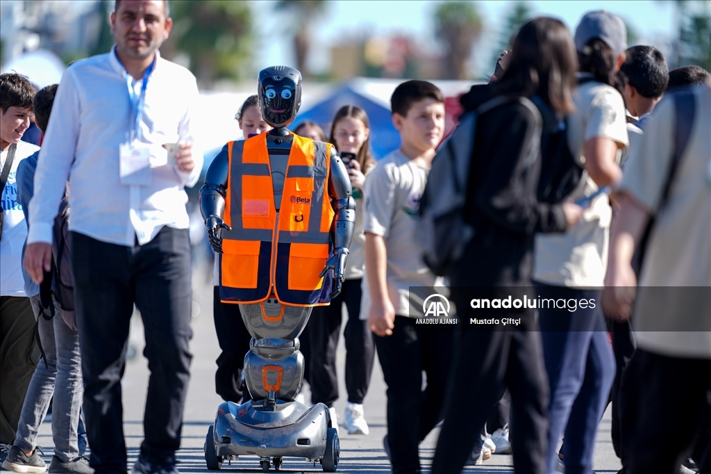 TEKNOFEST Adana'da ikinci gün etkinlikleri başladı