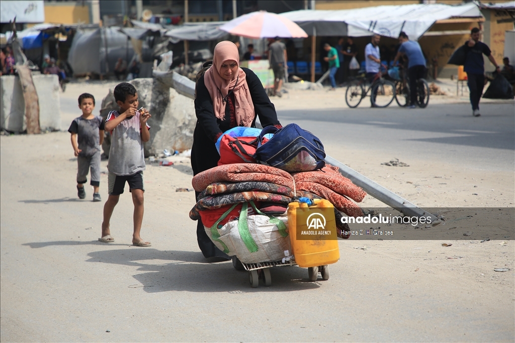 الجيش الإسرائيلي يجتاح جباليا وينذر سكان شمال غزة بالإخلاء