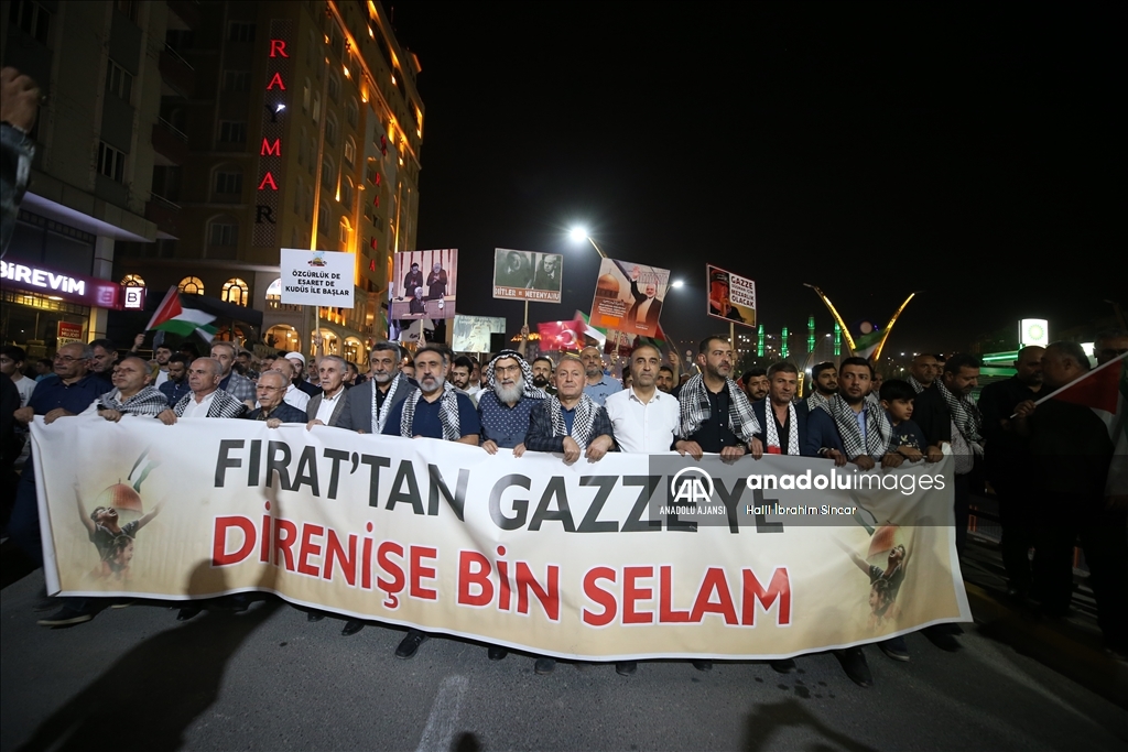 Diyarbakır, Siirt, Şırnak ve Mardin'de İsrail'in Filistin'e yönelik saldırıları protesto edildi