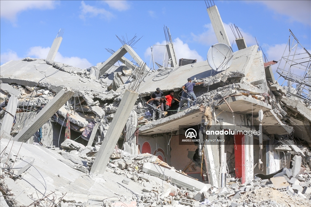 Israeli attacks on Bureij Refugee Camp
