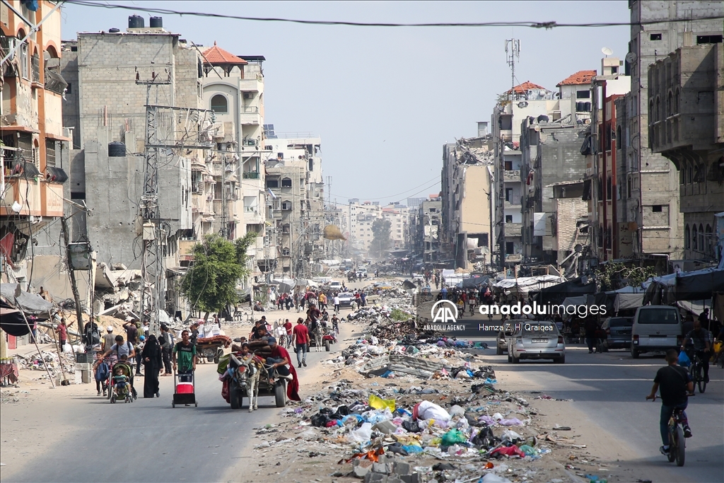 الجيش الإسرائيلي يجتاح جباليا وينذر سكان شمال غزة بالإخلاء