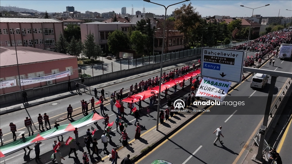 Ankara'da "Soykırıma İsyan Filistin'e Destek Yürüyüşü" düzenlendi