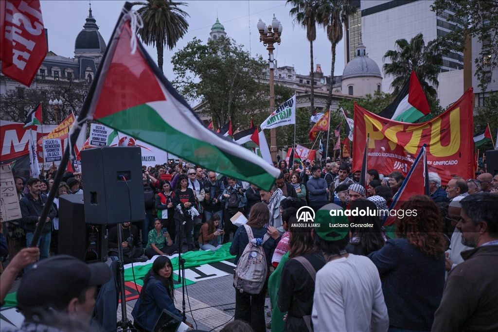 İsrail'in Filistin'e saldırıları Arjantin'de protesto edildi