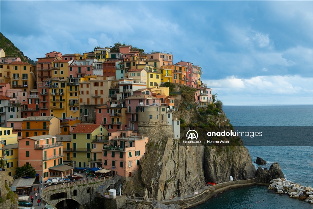 Cinque Terre attracts visitors with colorful structure in Italy  