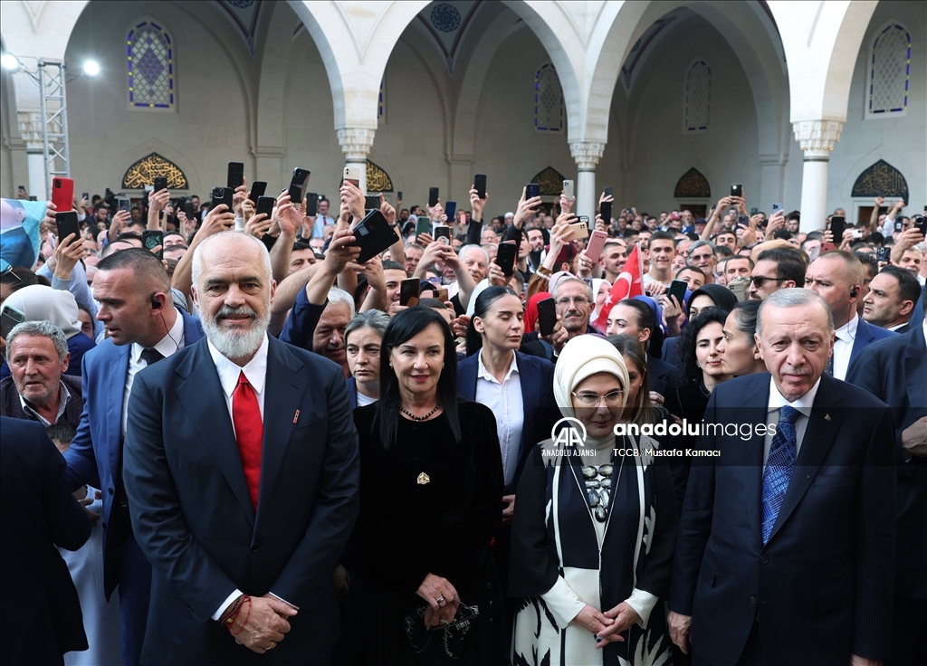 Cumhurbaşkanı Recep Tayyip Erdoğan, Arnavutluk'ta
