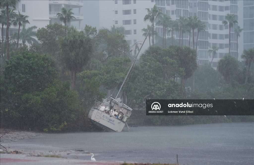 Hurricane Milton approaches Sarasota of Florida