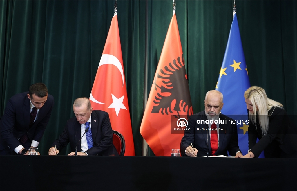 Türkiye ile Arnavutluk arasında 4 işbirliği anlaşması imzalandı