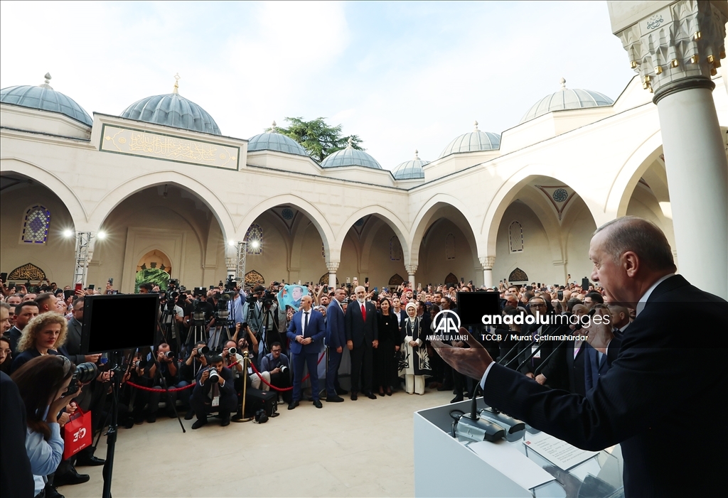 Cumhurbaşkanı Recep Tayyip Erdoğan, Arnavutluk'ta