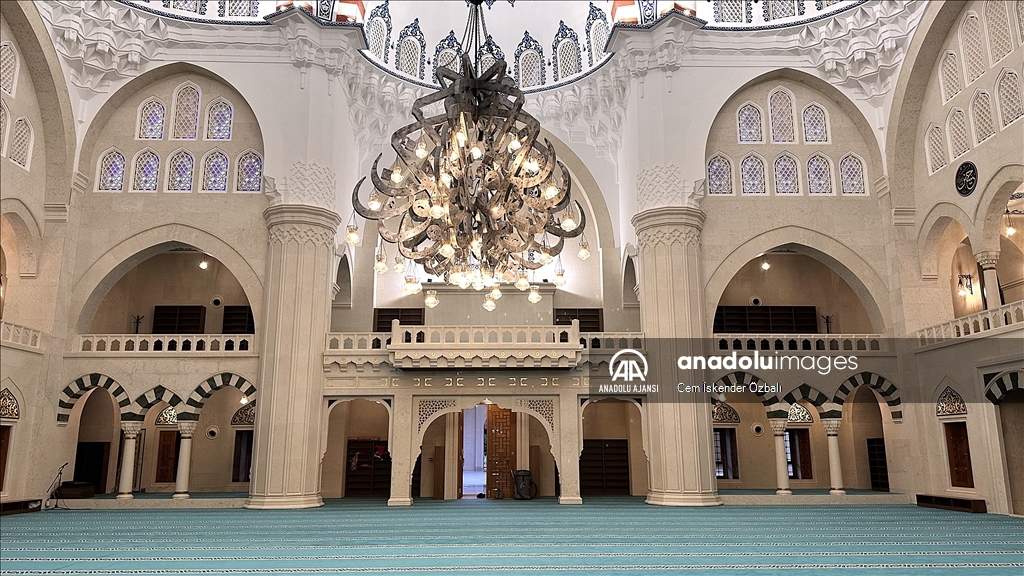 Arnavutluk'taki Namazgah Camisi