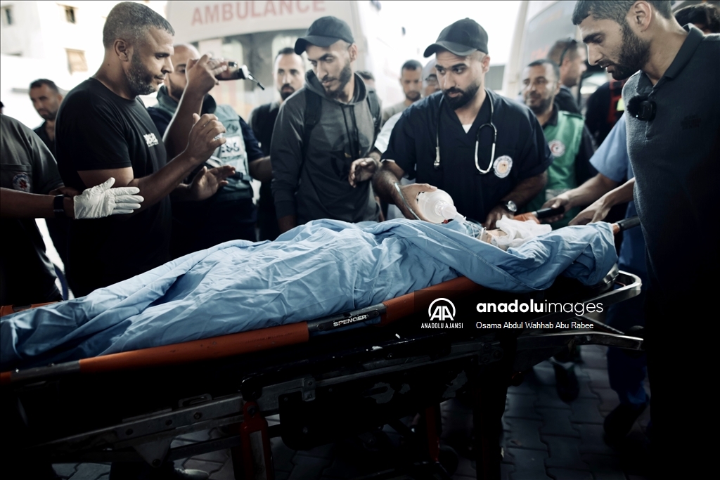 İsrail kuşatması nedeniyle Kemal Advan Hastanesi'ndeki bazı hastalar, Gazze kentine nakledildi