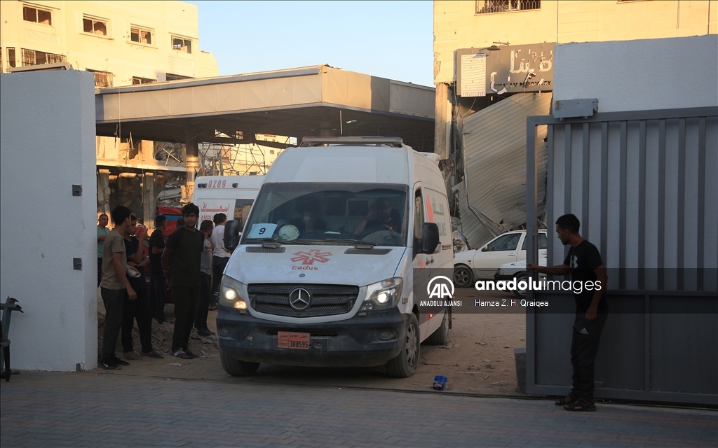 İsrail kuşatması nedeniyle Kemal Advan Hastanesi'ndeki bazı hastalar Şifa Hastanesi'ne nakledildi