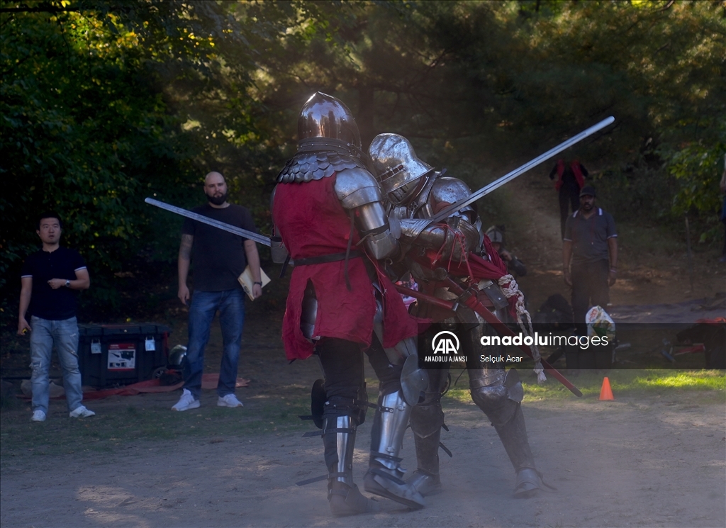 Central Park gladyatör dövüşlerine ev sahipliği yapıyor