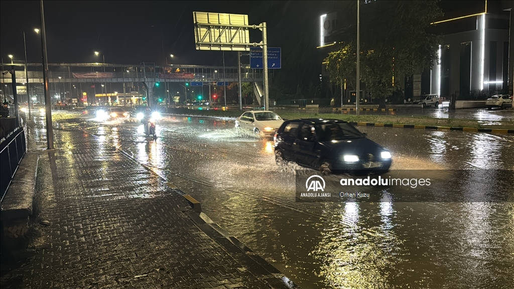 Karabük'te sağanak etkili oldu