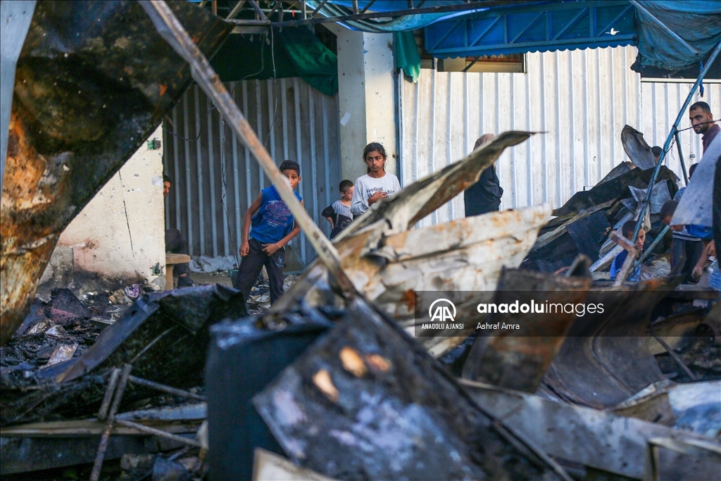 İsrail, Gazze'de hastane yerleşkesindeki yerinden edilmiş Filistinlilerin çadırlarını bombaladı