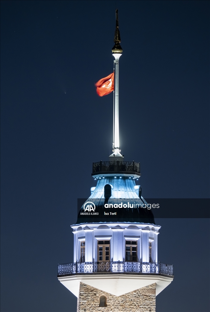 İstanbul'da son 13 yılın en parlak kuyruklu yıldızı C/2023 A3 Tsuchinshan-Atlas görüntülendi