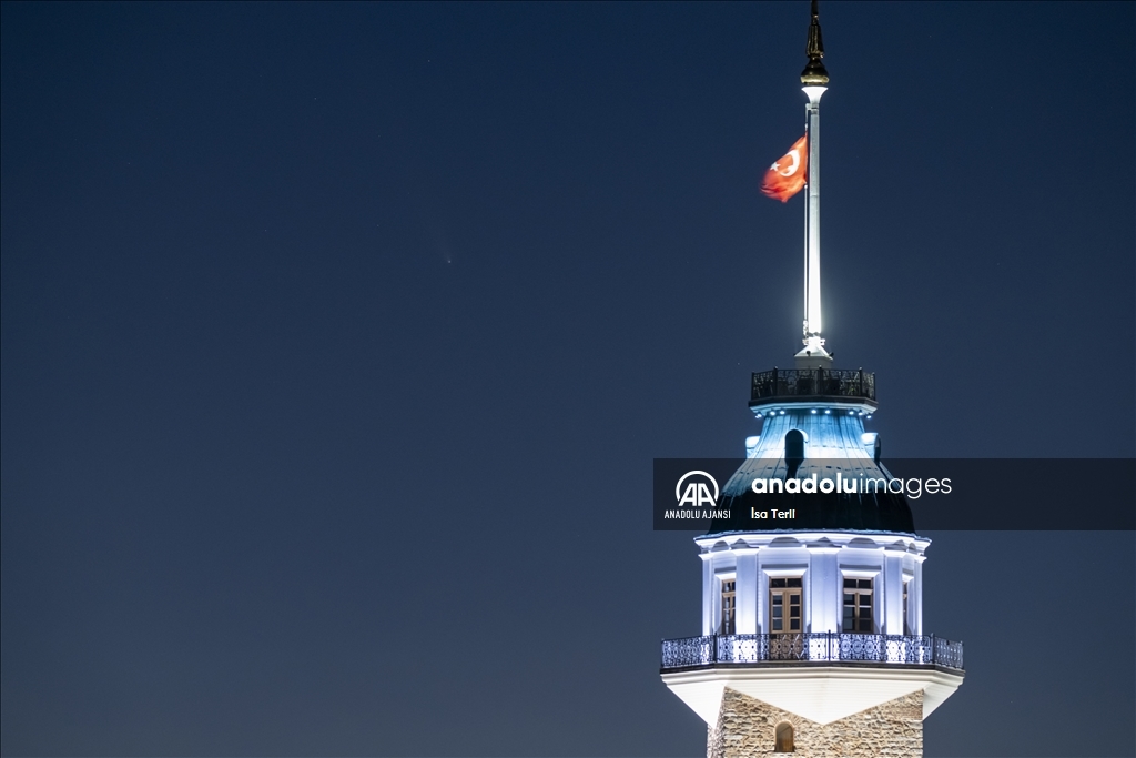 İstanbul'da son 13 yılın en parlak kuyruklu yıldızı C/2023 A3 Tsuchinshan-Atlas görüntülendi