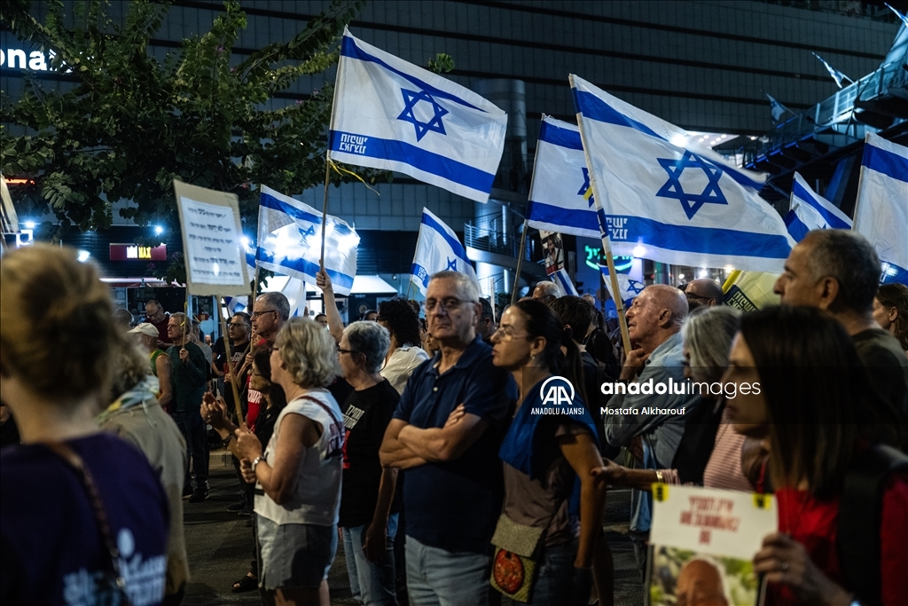 Gazze’de ateşkes ve esir takası anlaşması talebiyle Tel Aviv’de gösteri düzenlendi