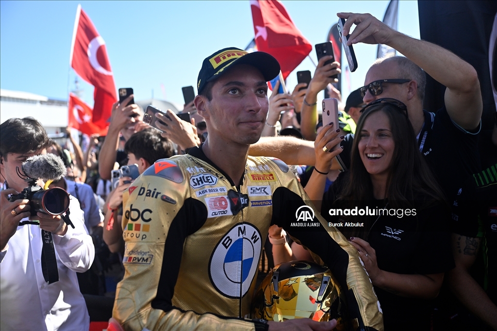 Toprak Razgatlıoğlu, 2024 Dünya Superbike'ta şampiyon oldu