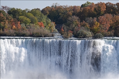 Daily Life in Niagara Falls