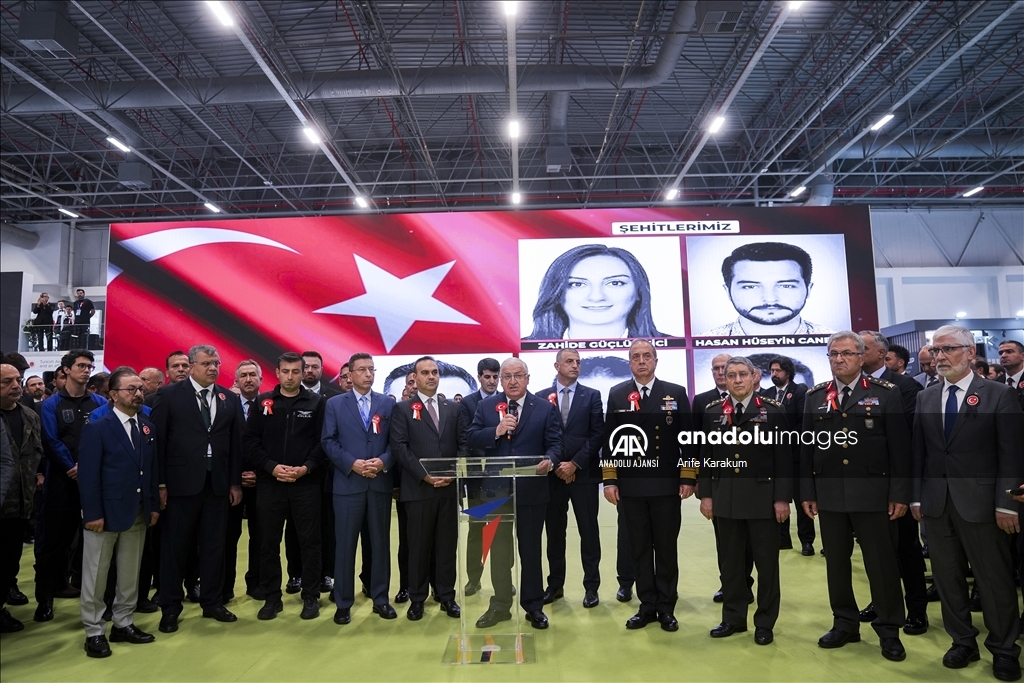 TUSAŞ'a yapılan terör saldırısında şehit olanlar için SAHA EXPO'da anma töreni düzenlendi