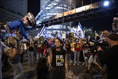 Gazze’de ateşkes ve esir takası anlaşması talebiyle Tel Aviv’de gösteri düzenlendi