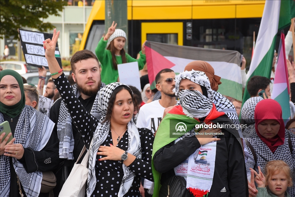 Bosna Hersek'te İsrail'in Gazze'ye saldırıları protesto edildi