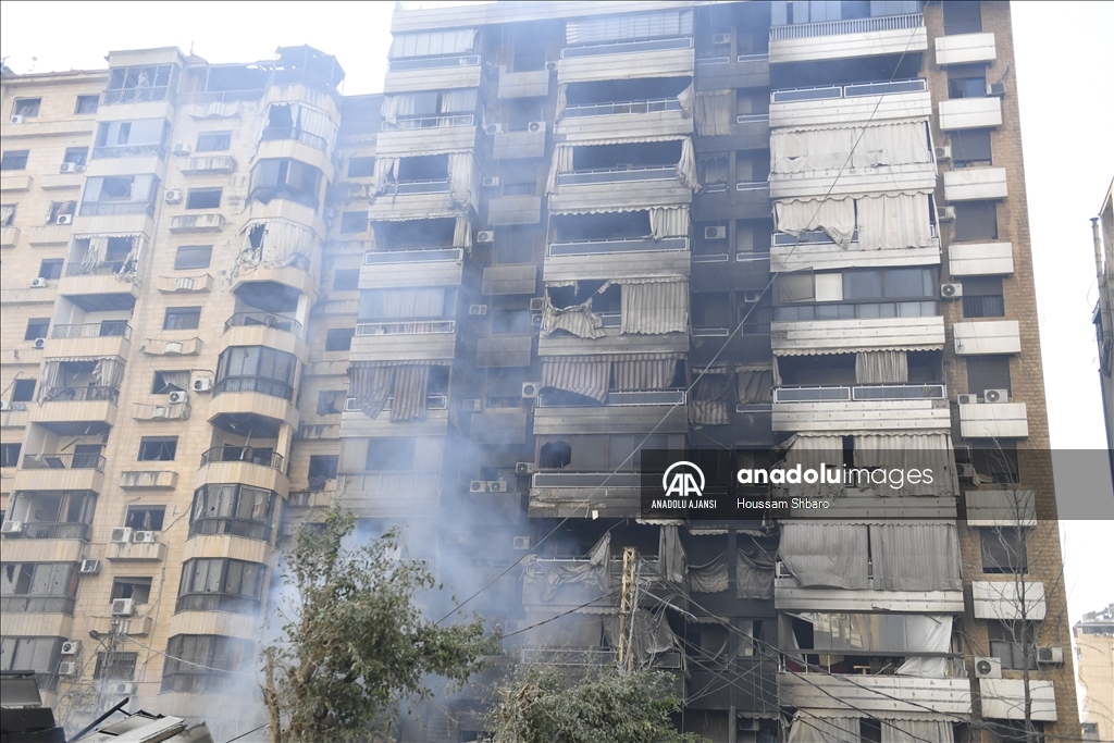 İsrail'in yoğun saldırılarına maruz kalan Beyrut'un Dahiye bölgesindeki yıkım