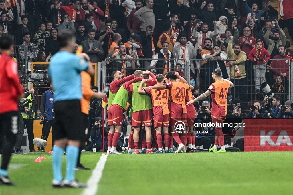 Galatasaray - Beşiktaş