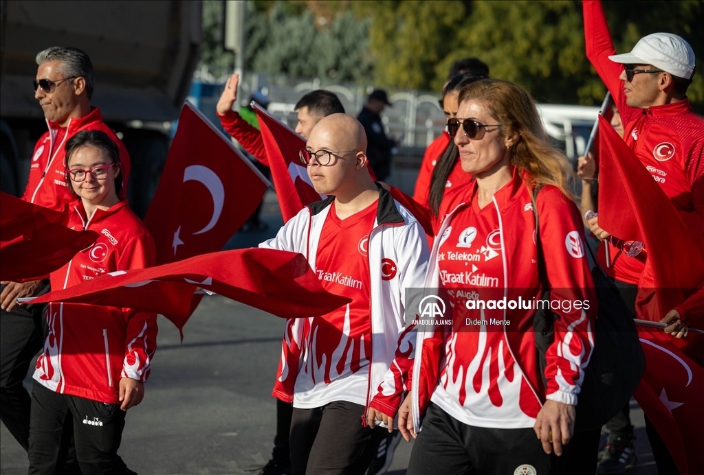 Ankara'da Cumhuriyet Bayramı dolayısıyla resmi geçit yapıldı