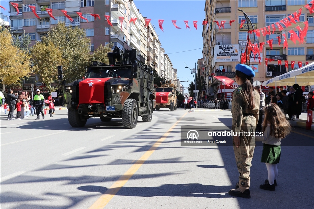 Cumhuriyet'in 101'inci yılı kutlanıyor