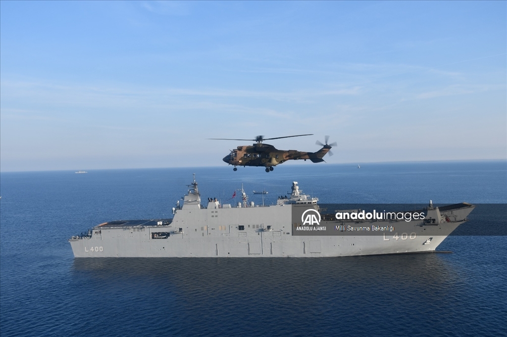 TCG Anadolu'da konuşlu Tabur Çıkarma Kuvveti'nden NEPTUNE STRIKE 24.2 kapsamında eğitim