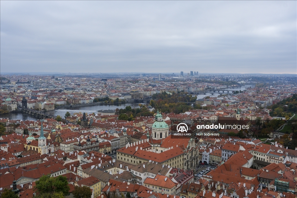 Avrupa'nın "masal şehri" Prag