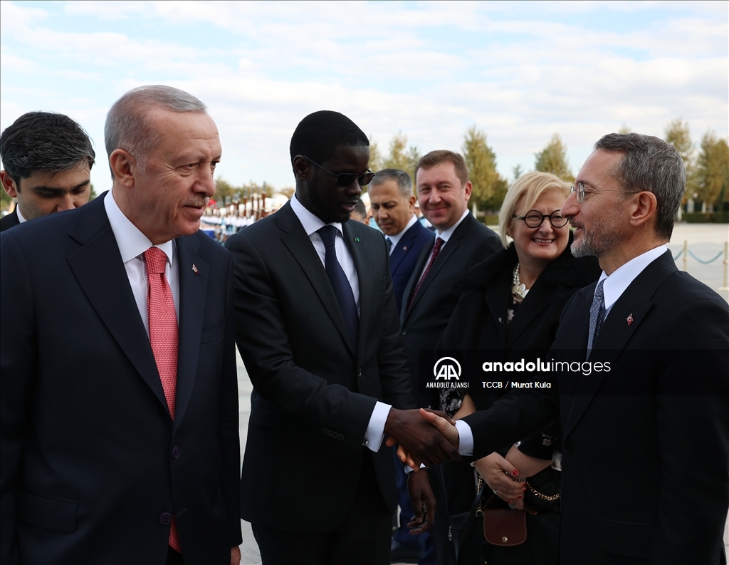 Cumhurbaşkanı Erdoğan, Senegal Cumhurbaşkanı Fay'ı resmi törenle karşıladı