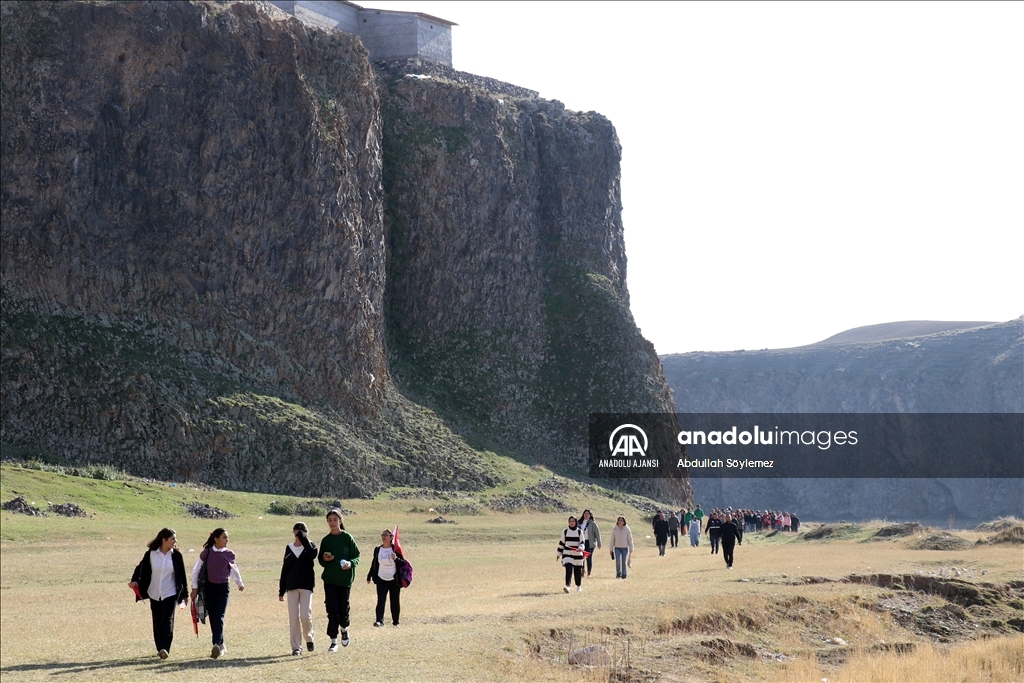 Güven ortamının sağlandığı Ağrı'da tarihi ve doğal güzellikler turistlerin rotasında